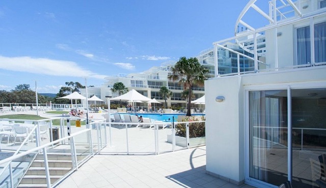 Poolside Beach Front & Ocean Views Ettalong Beach Resort Central Coast NSW