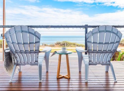 Port Willunga Ocean Views Beachhouse in Port Willunga