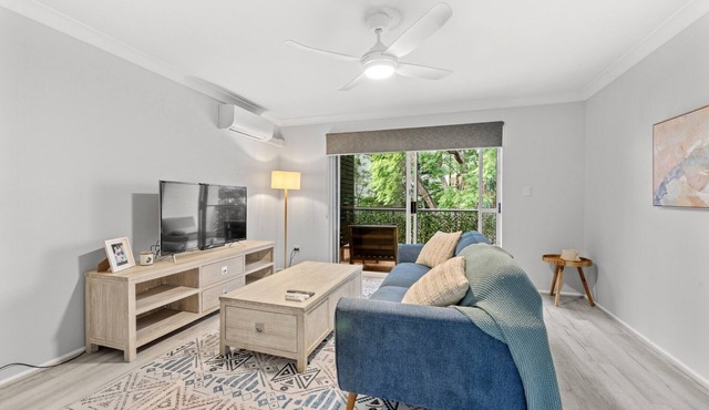 Quaint Townhouse in Bustling Locale