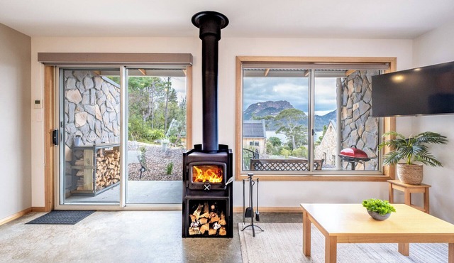 Quartz (FS7) - Freycinet Holiday Houses