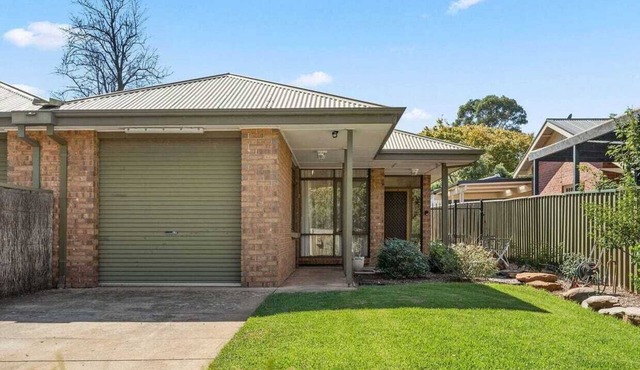 Quiet Family Home Near Adelaide CBD | Myrtle Bank