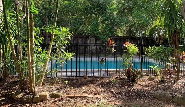 Rainforest Retreat! Whilst Hearing the Ocean in Wongaling Beach