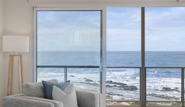 RAY'S BEACHHOUSE - Best Sea Views in Middleton in Middleton