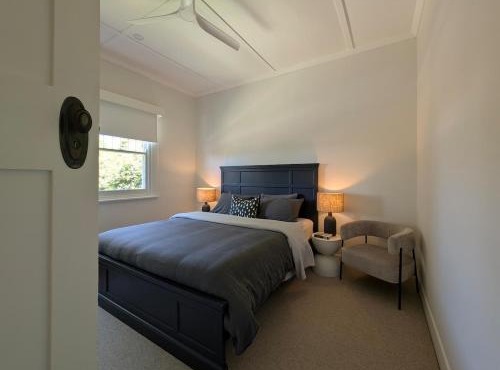 Red Brick Luxury in Central Albury