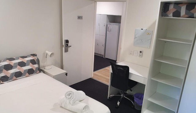 Redhill Cairns Living - Martyn St