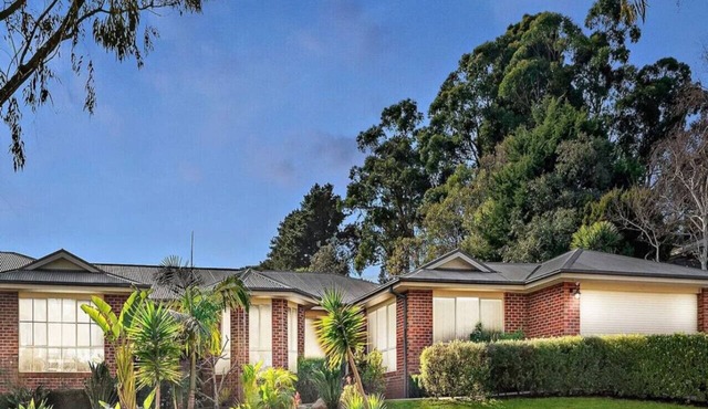 Retreat with Panoramic Hills View in The Basin