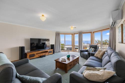 Rhyll Beach Retreat