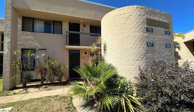 Riverview Holiday Apartment 107 - Ground floor - Kalbarri, WA in Kalbarri