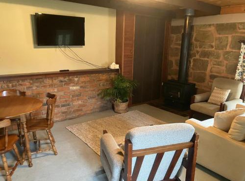 Rose Cottage in Hamilton