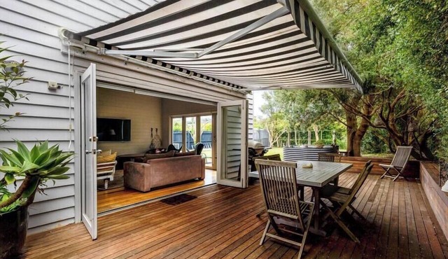 ROSE COTTAGE SORRENTO | WALK TO BEACH & VILLAGE | FAMILY & COUPLES ESCAPE