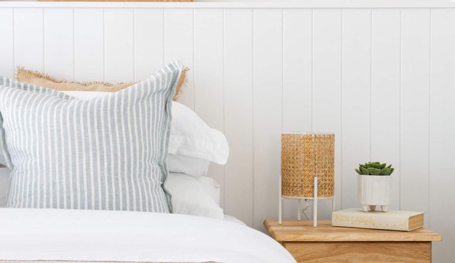 Rosebud’s Modern Coastal Escape Walk to Beach Sleeps 10 in Rosebud