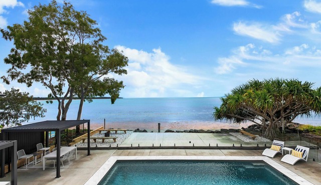 Salt & Stone Villa on the beach - Villa 1 of 4 in Fraser Coast