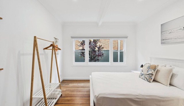 Seabreeze Macauley's - Retro beach vibes in beachside Pet Friendly in Coffs Harbour
