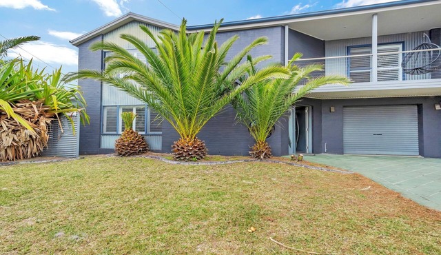 Seaside Royale - spacious, great entertainer
