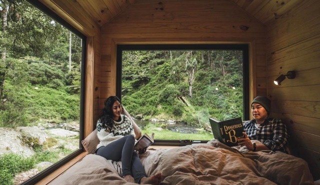 Secluded Off-Grid Cabin Tucked into the Bush - Anant in Hiawatha
