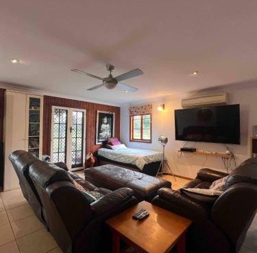 Seehorse Meadows, a Farm Stay in Churchable