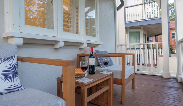Self-Contained Cammeray Guesthouse near CBD and Beaches in Cammeray