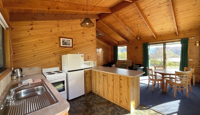 Silver Ridge Retreat
