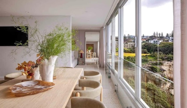 Solaris Clifftop Views