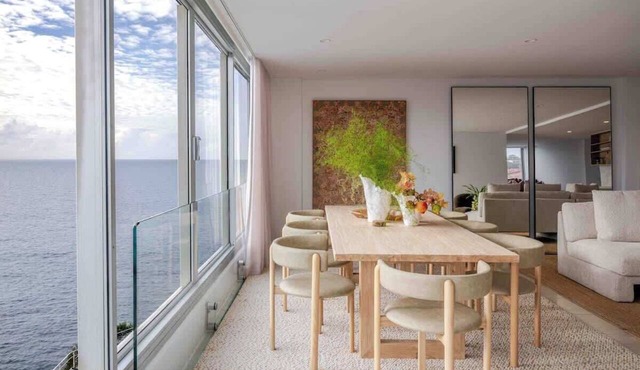 Solaris - Oceanfront location with clifftop views in Vaucluse