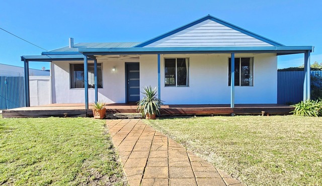 Something Blue - Delightful Coastal Retreat in Robe