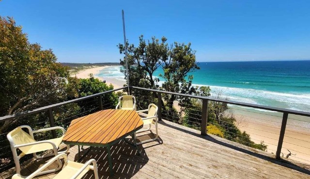 Southern Comfort ~ Coastal living paired with tranquil hospitality