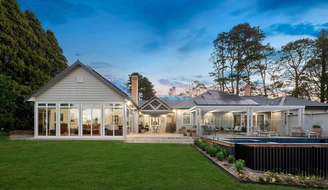 “Southern Highlands Estate”, Private Rural Oasis.