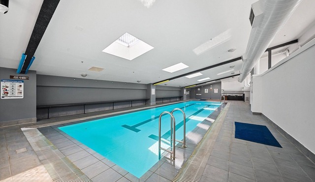 Spacious 3-Bed Apartment in Canberra CBD in Canberra
