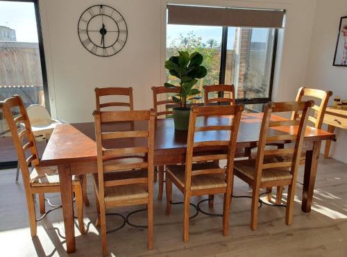 Spacious 3-bedroom home close to town and beach in Saint Leonards