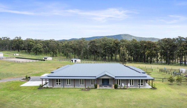 Stable and Vines - Pokolbin