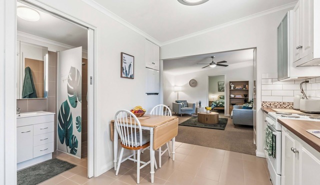 Steps to Sea, Moments to City | Peaceful Plant-Based Coastal Retreat