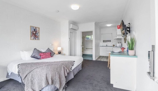Studio Apt, Central Location, CBD, Mibnb in Geelong