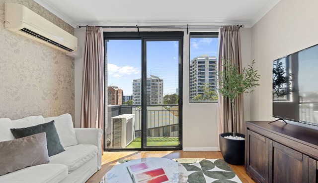 Stunning 3BR Perth Penthouse