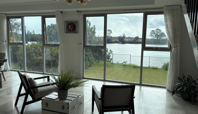 Stylish waterfront home