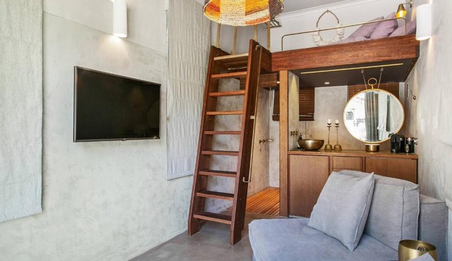Surfers' Loft Tamarama - direct access to the beach