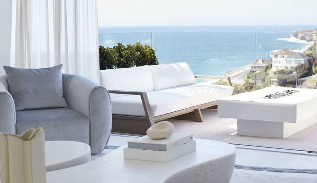 Tamarama House has 5 bespoke bedrooms and is home to enchanting views.