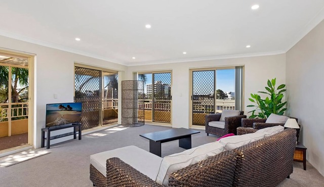 Taylor Apartment - Central Location