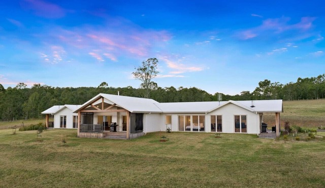 The Breakaway Villas at Molly Morgan Wines