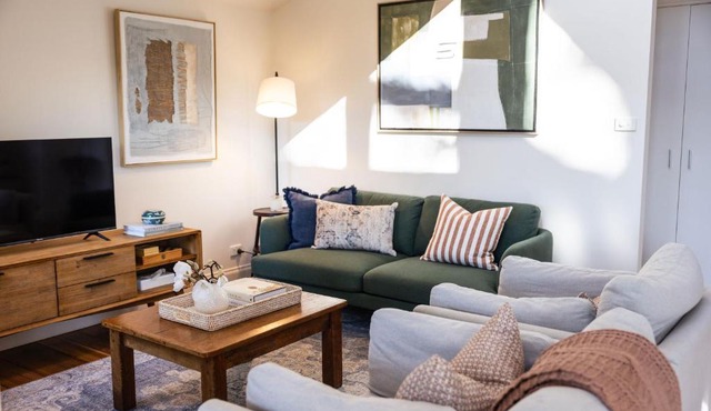 The Drawing Rooms of Berry