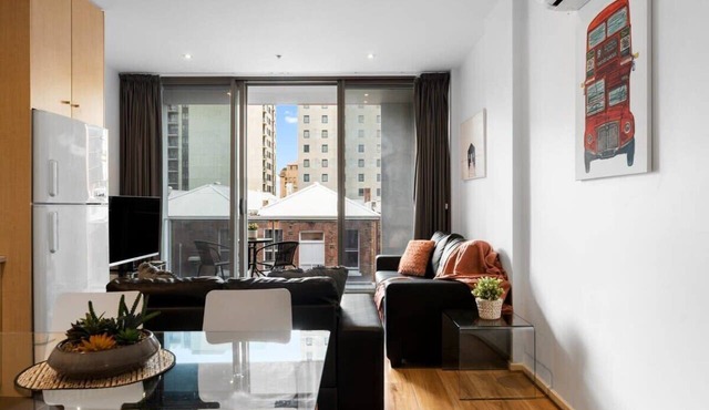 The heart of the CBD - 2BR Modern Apt Wi-Fi