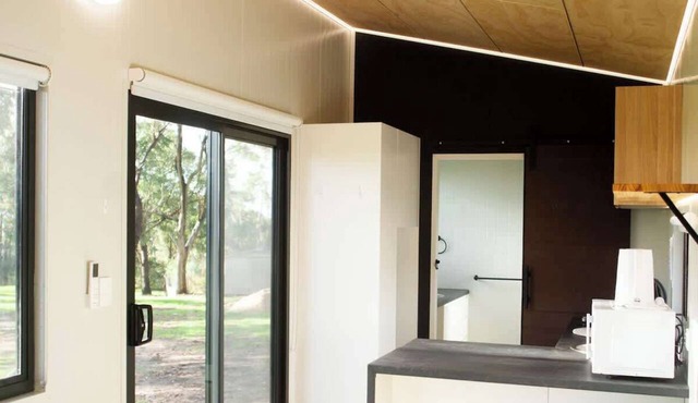 The Lorikeet Tiny Home with Stunning Views