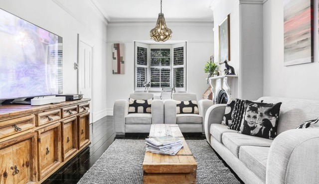 The Mosman Cottage hosted by L'Abode