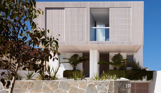 The Parade - beachside home in Bondi Beach prime location for the family in Bondi Beach