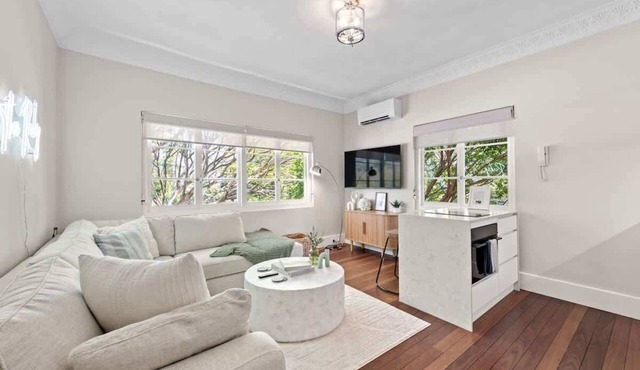 The Ruby! Art Deco 1Bed/1Bath ~ New Farm in New Farm