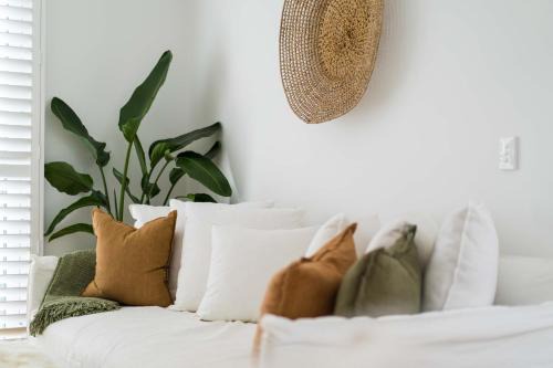 The SALTY PALMS Luxury Beach House Kiama
