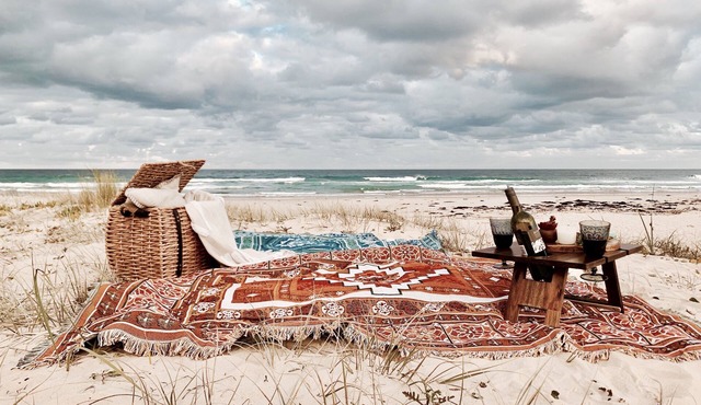 The Sea Life: 2 Min Walk to Beach + Private Outdoor Bath + Fireplace + Firepit
