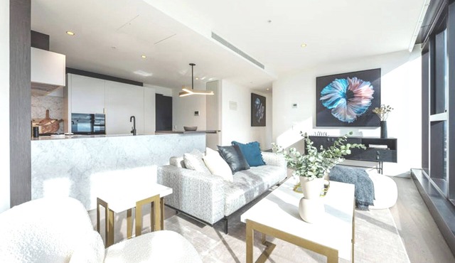 Top CBD Skyline Luxury 3 Beds, 2 Baths Free Parking in Melbourne
