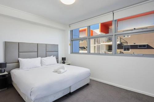 Two bedroom Apartment in Robina Center