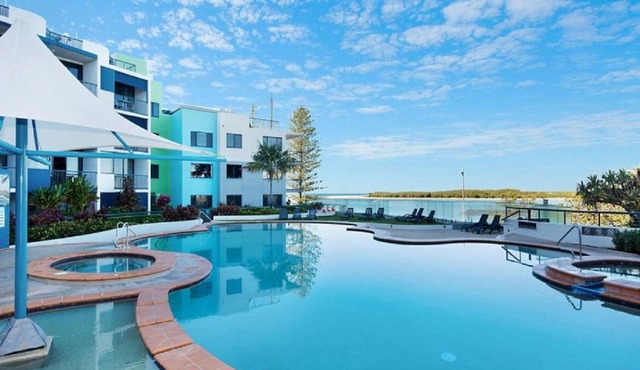 Unit 66 Grand Pacific Resort Bulcock St Caloundra