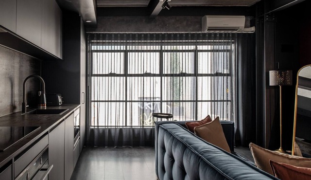 Warehouse conversion set 100 metres from Bridge Rd in Richmond